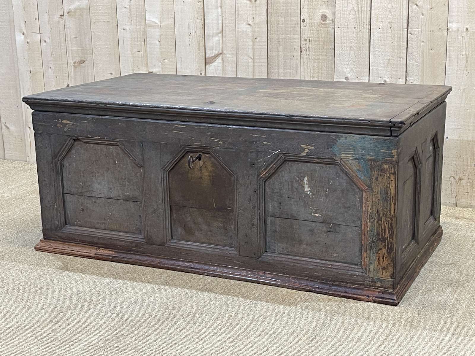 Chest of the seventeenth century in oak and fir