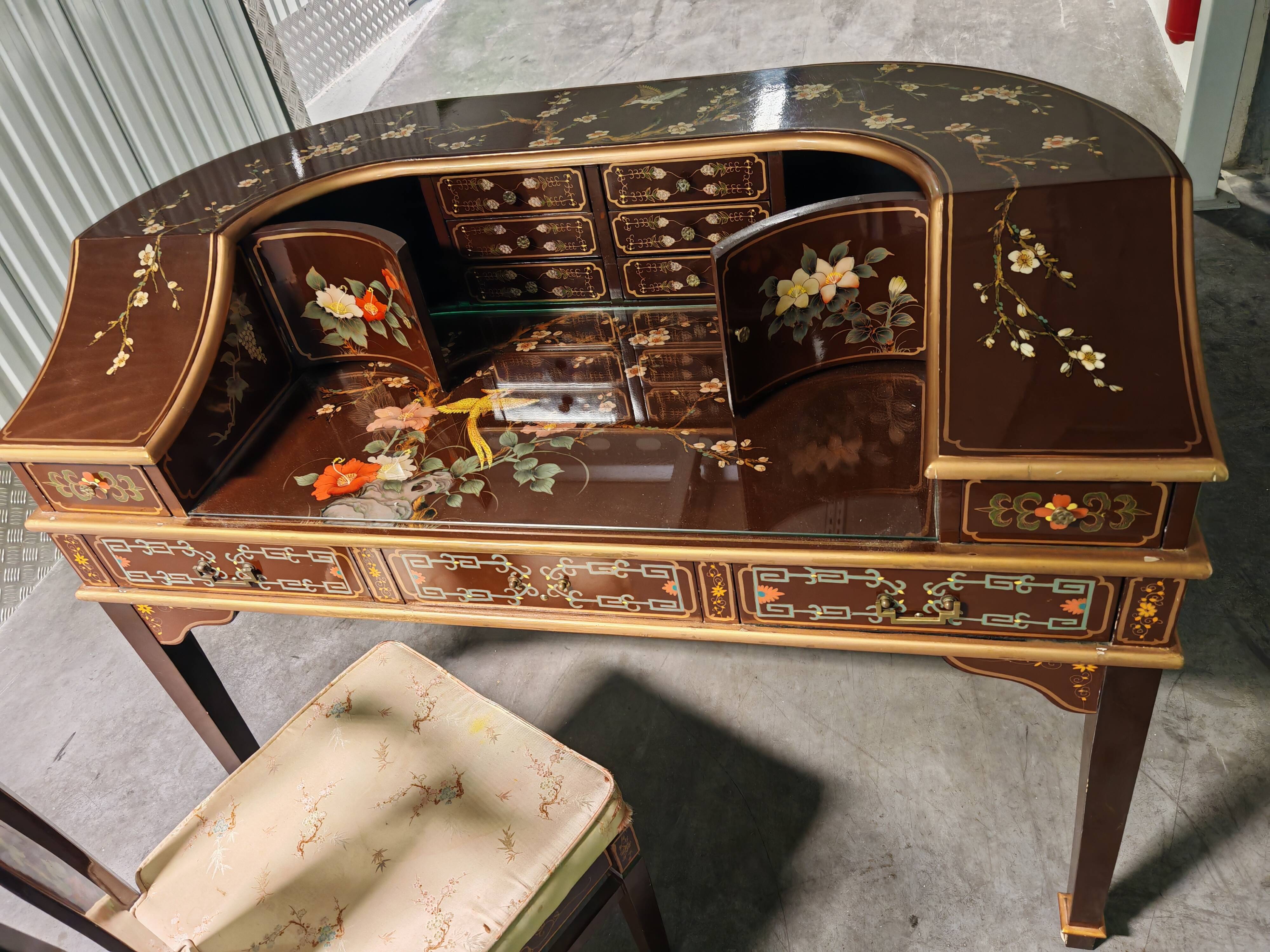 Chinese table with the vintage chair.