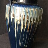 Ceramic vase glazed with two triangular handles