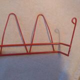 Red wire coat/shoe rack