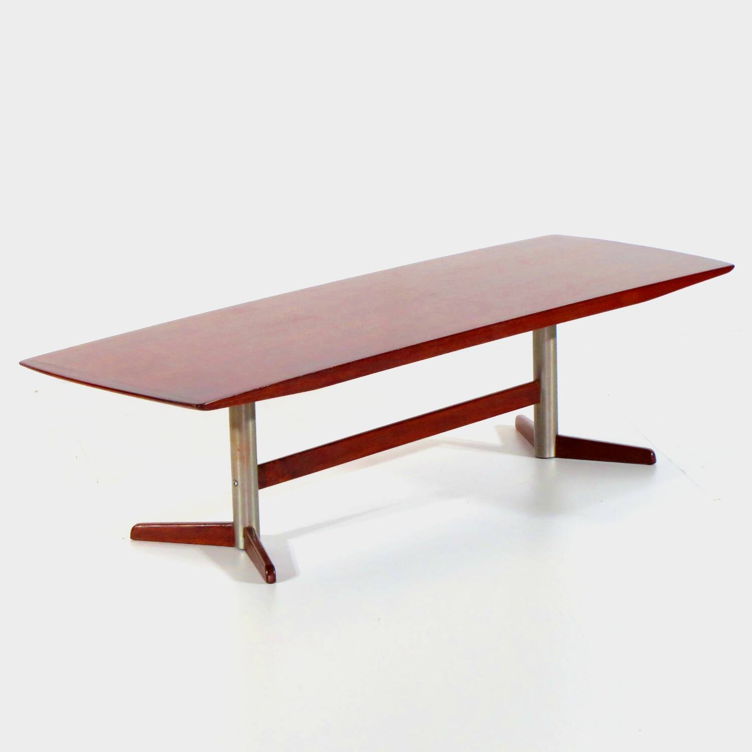 Vintage mid century modern design coffee table in teak by Topform, 1960s-70s