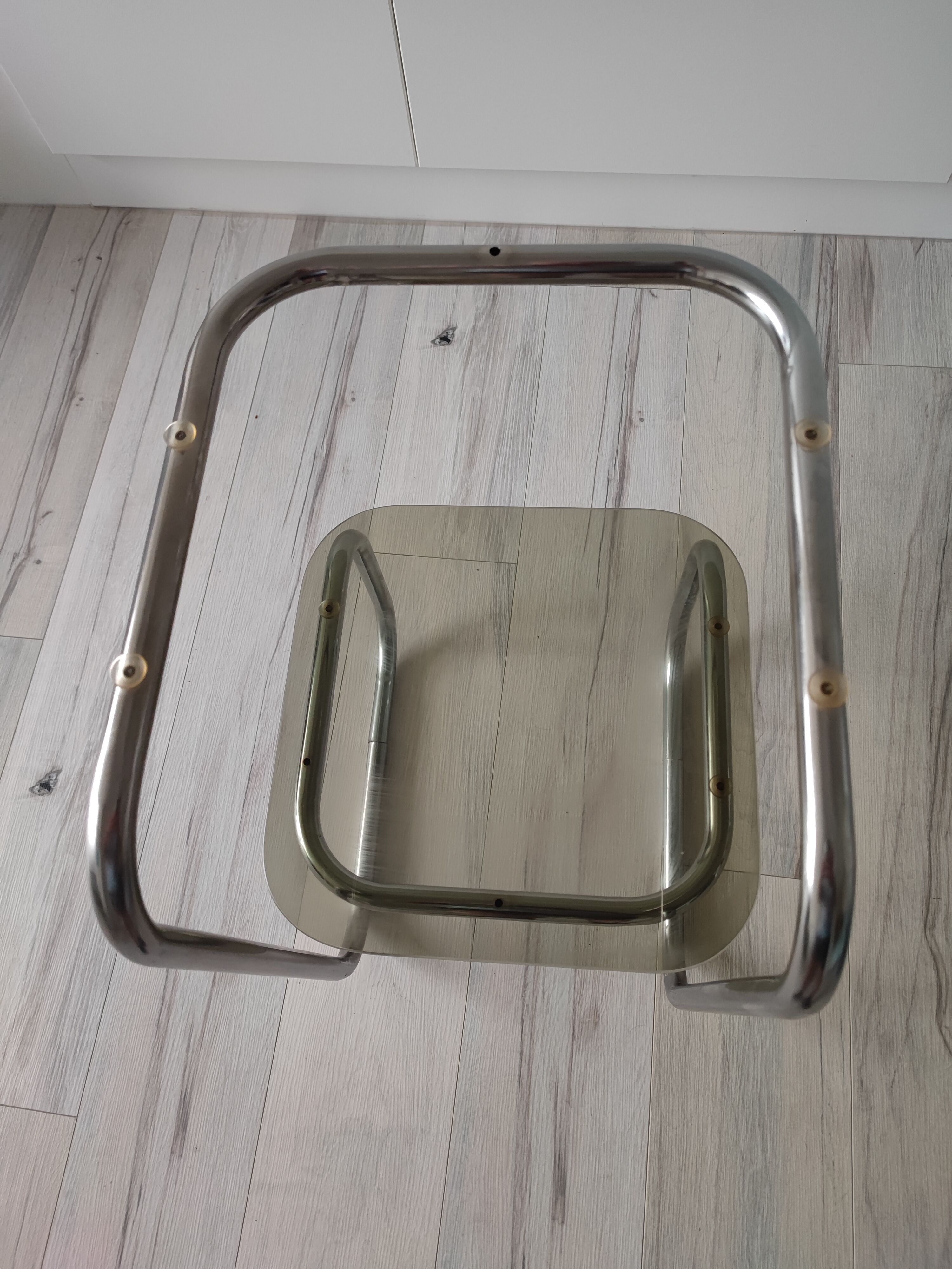 Side table or pedestal table in chrome and glass