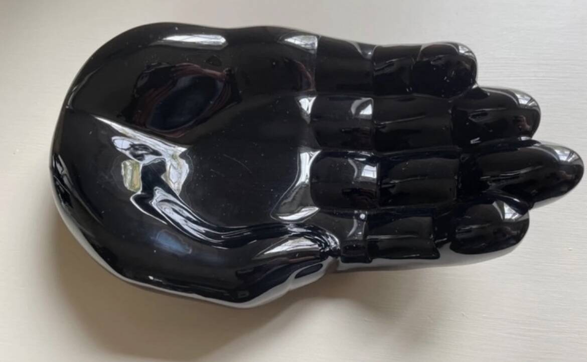 Black ceramic pocket tray