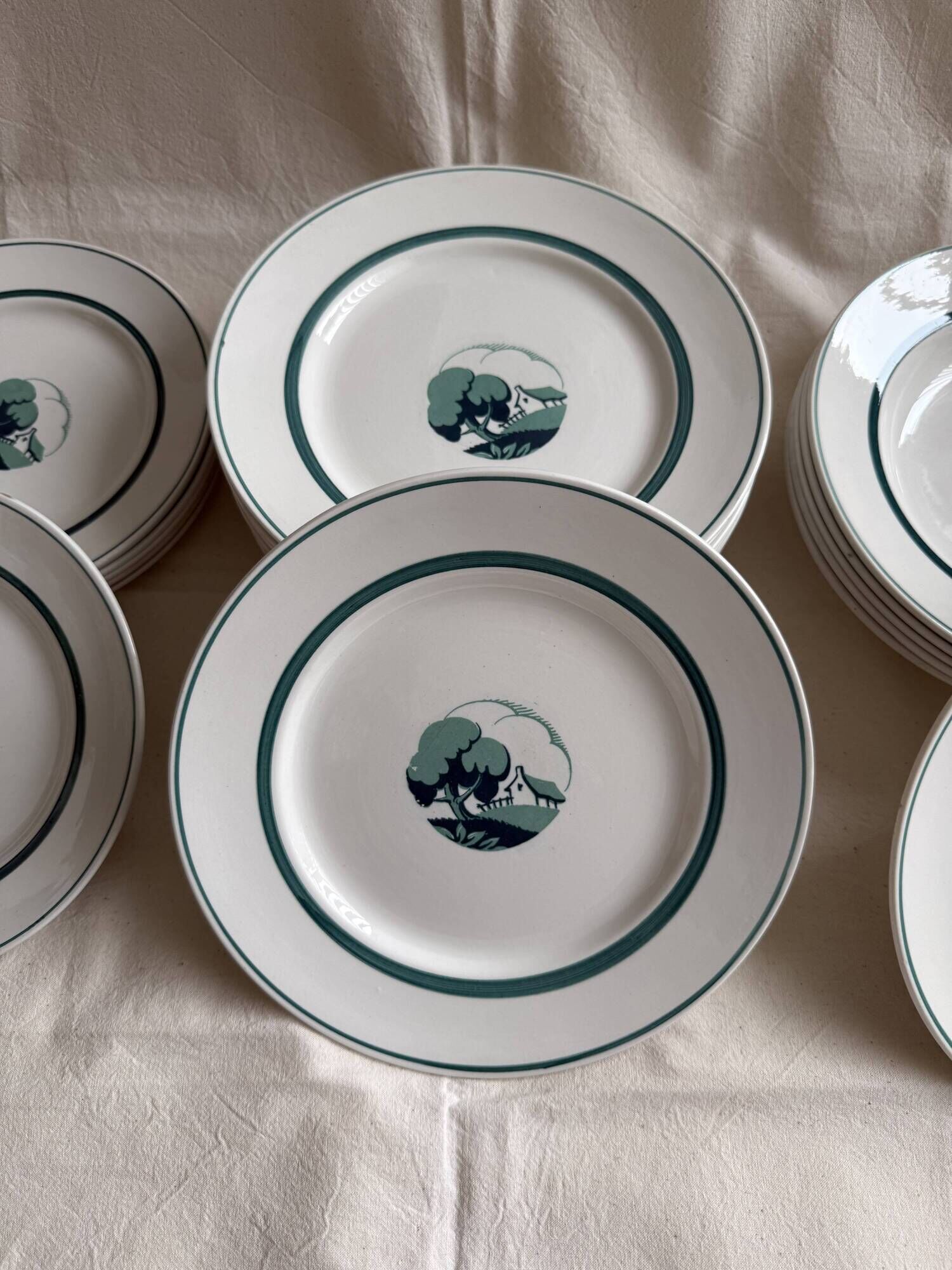 Service "Arlette", Sarreguemines 25 pieces.