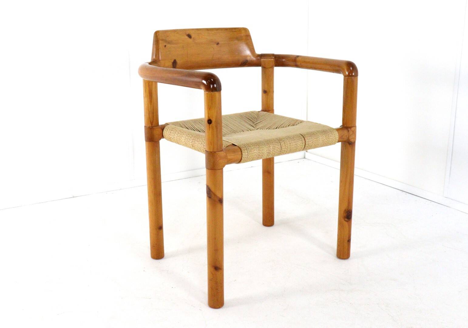 Set of 7 dining room chairs