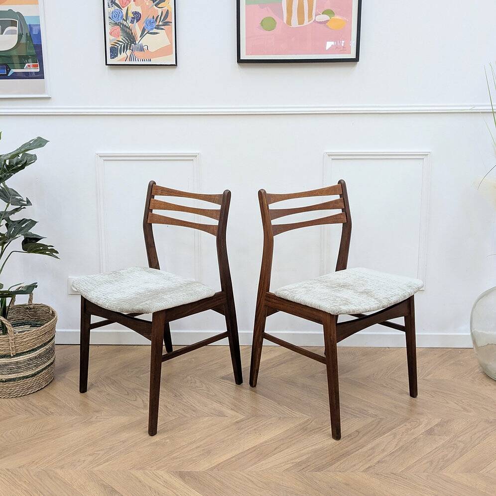 2 minimalist vintage Scandinavian chairs