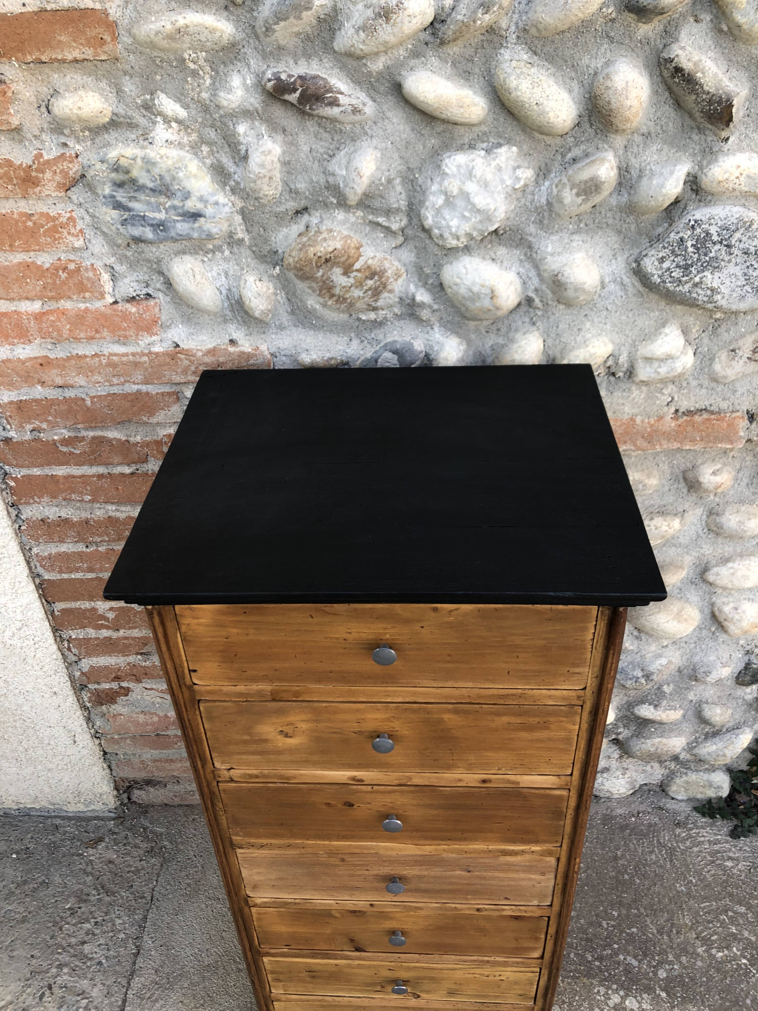 Semainier chiffonnier