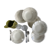 6 antique cream and gold earthenware deep plates by Villeroy and Boch.