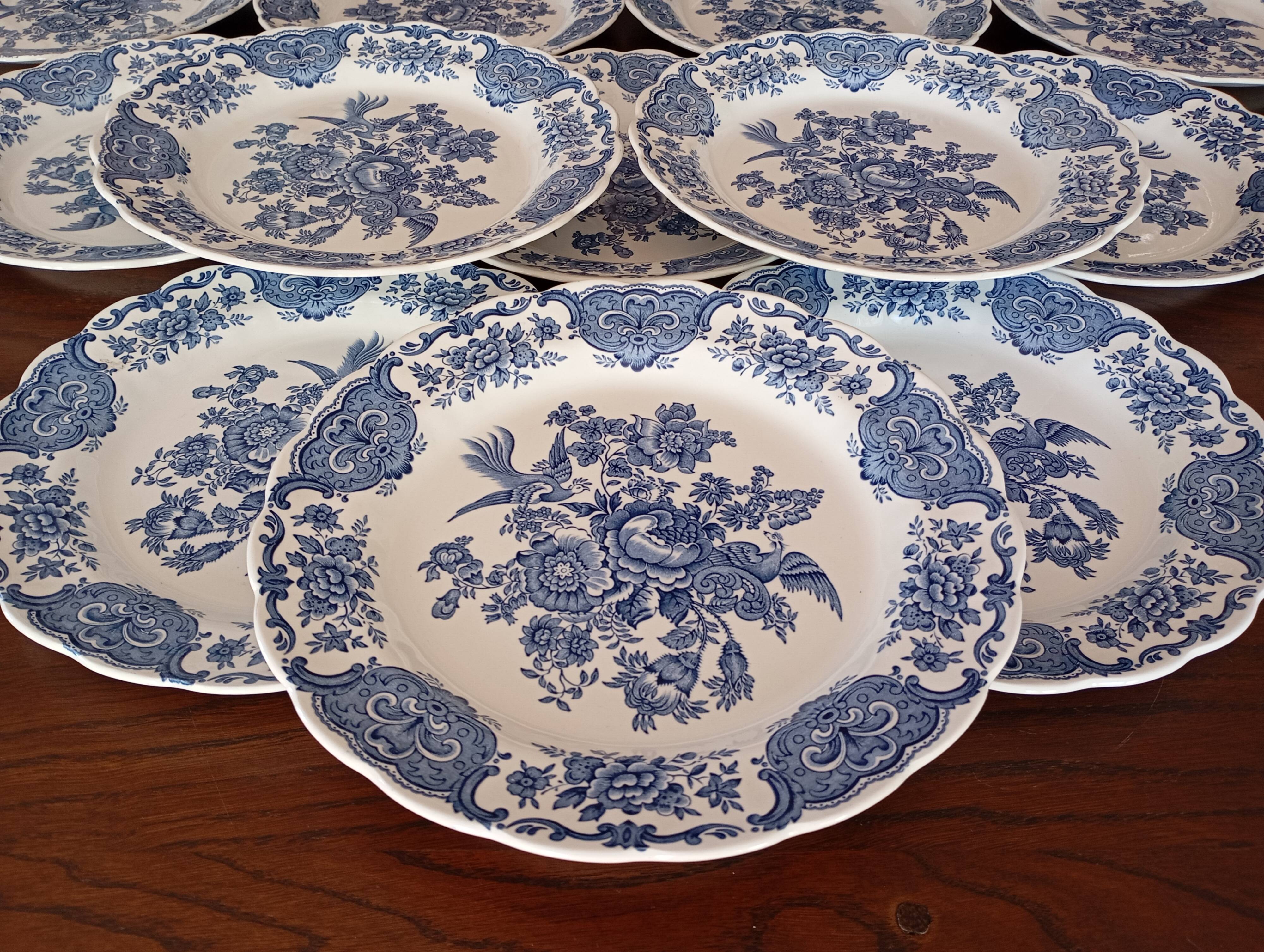 Assiettes plates anglaises Ridgway 'Windsor' bleu & blanc