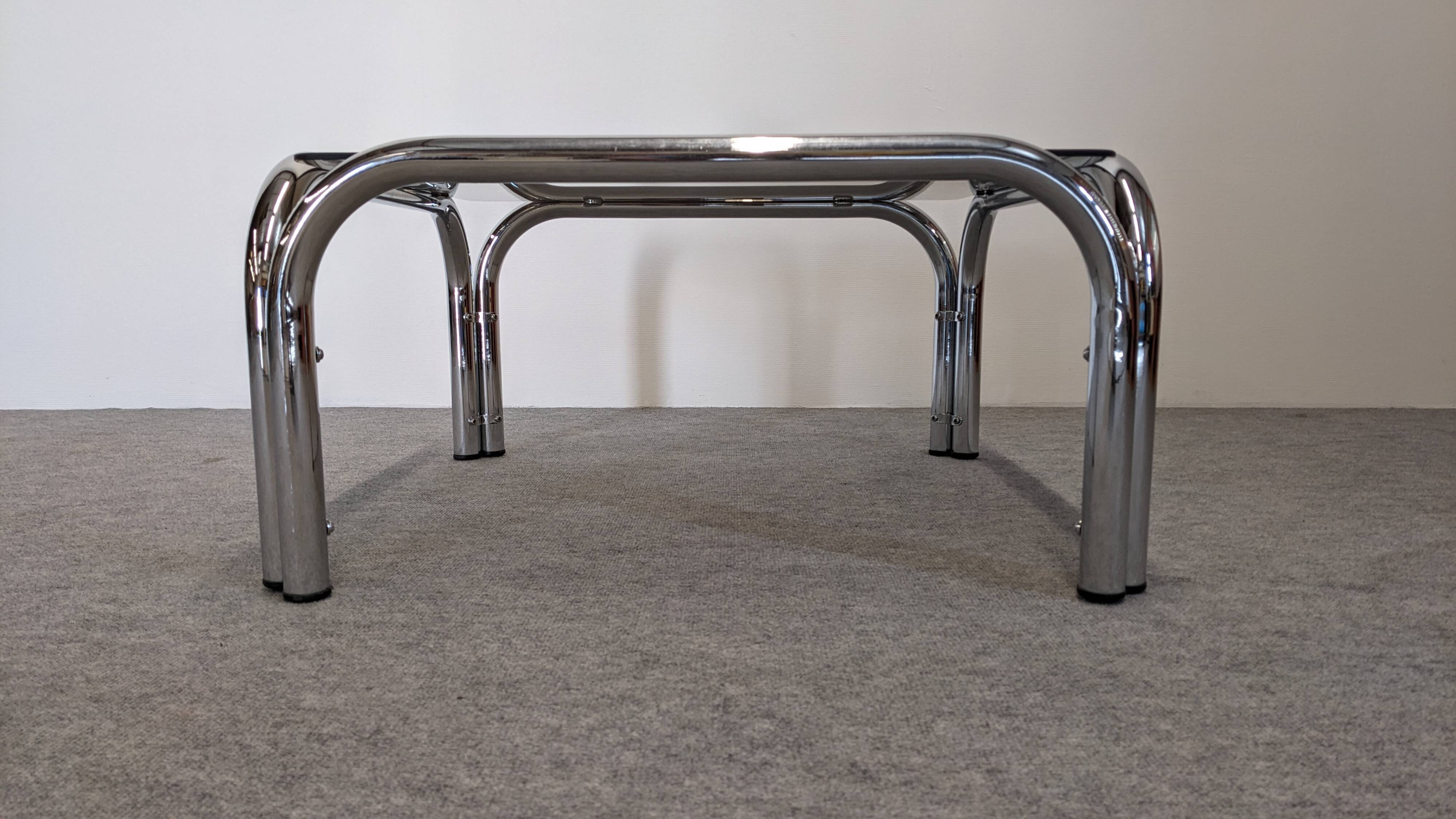 Space age tubular coffee table in smoked glass from the 60s/70s