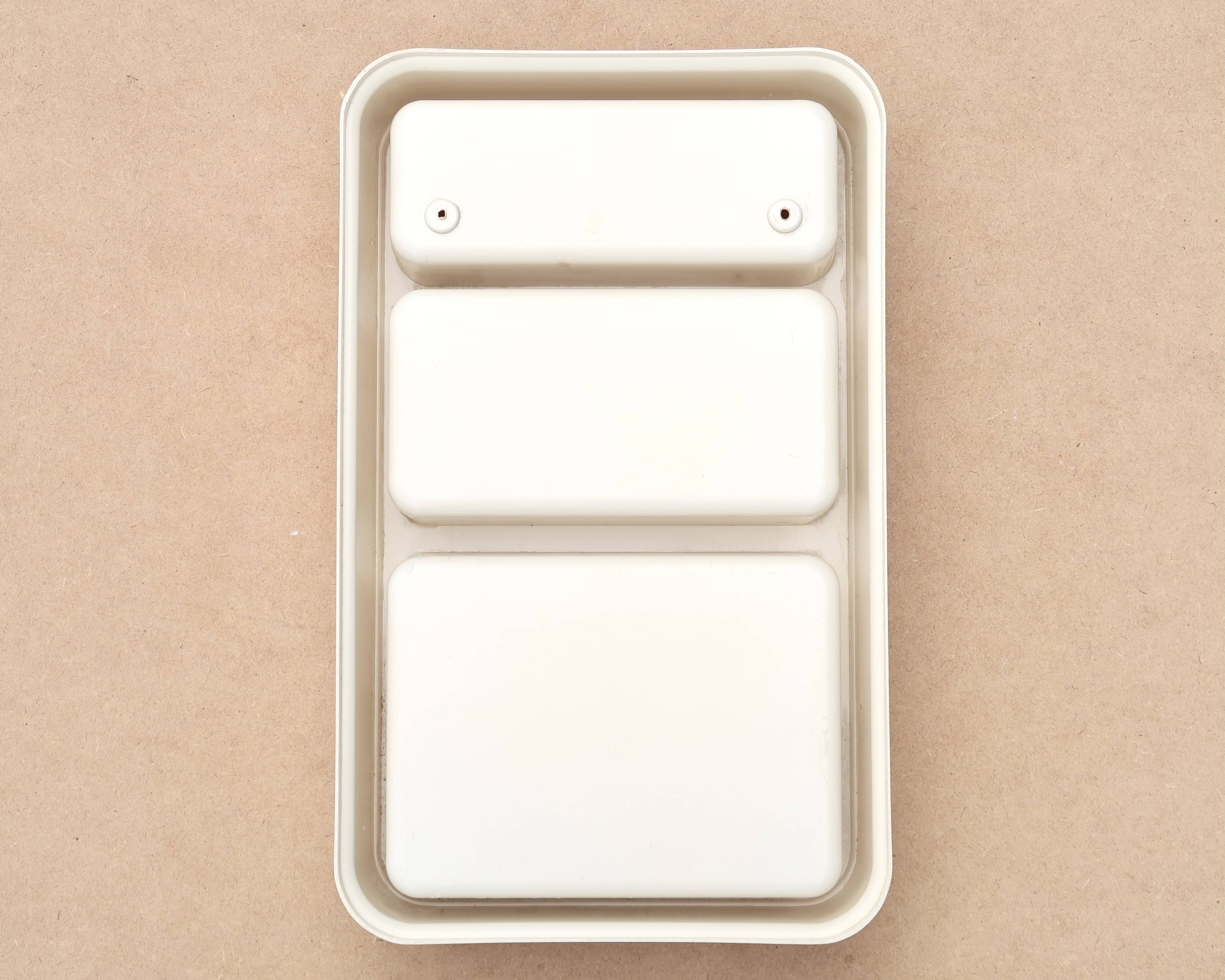 White plastic wall shelf by Jean Lin Viaud, 1970s