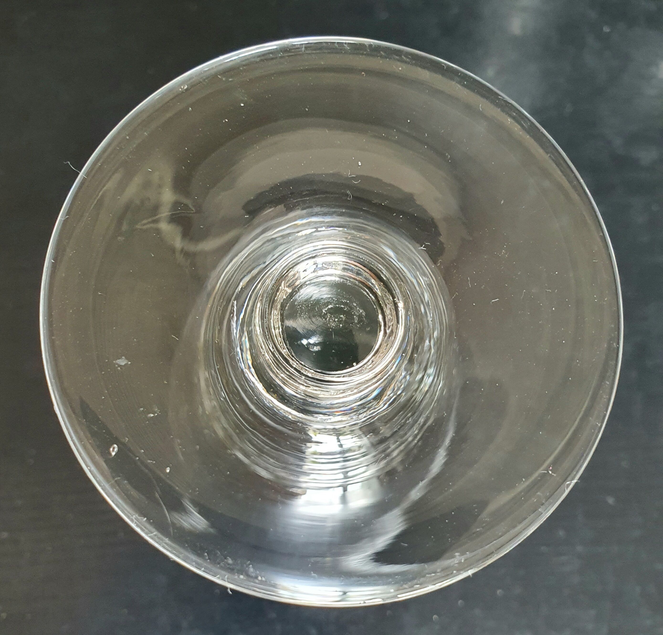 6 vintage wine glasses engraved pyramid shape