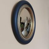 Round wall mirror