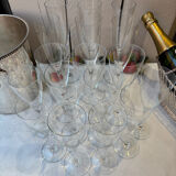 17 Baccarat crystal flutes, Dom Pérignon model