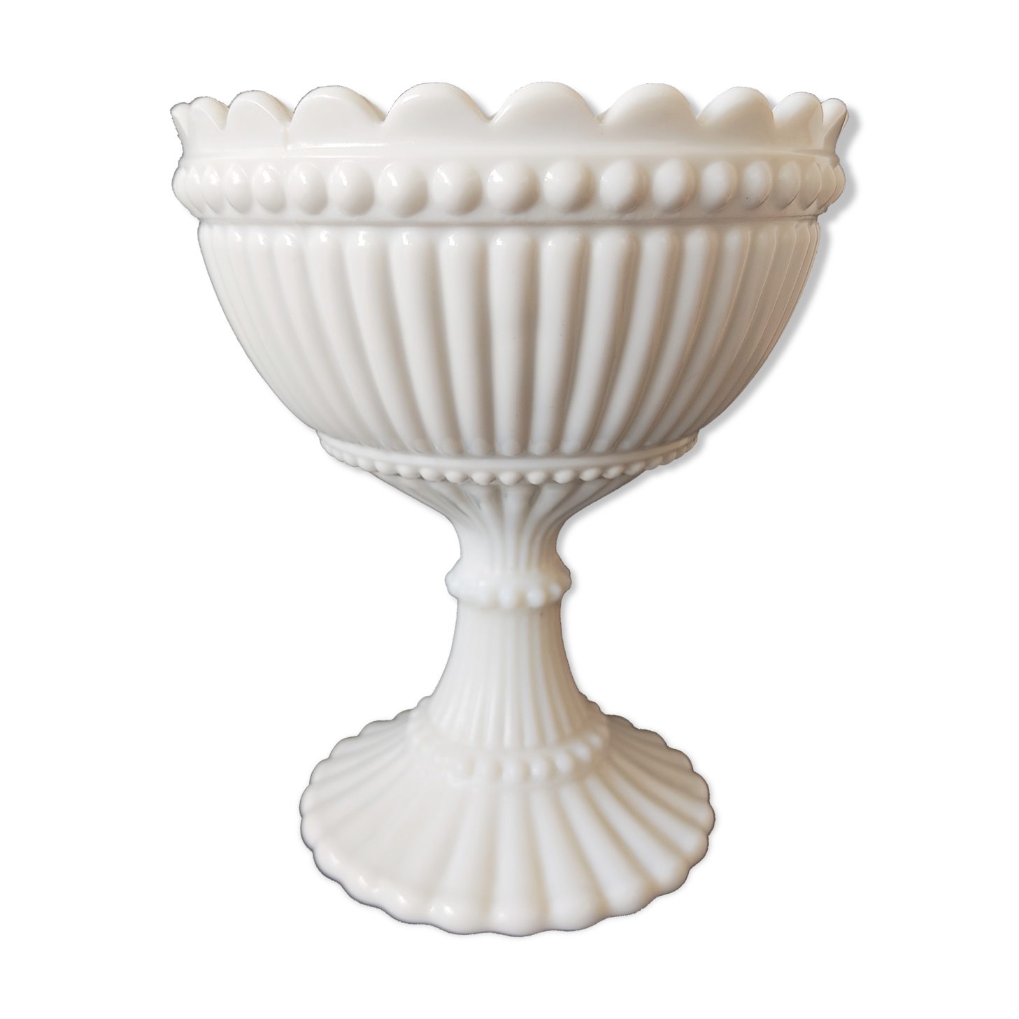White opaline chalice cut 15.5 cm