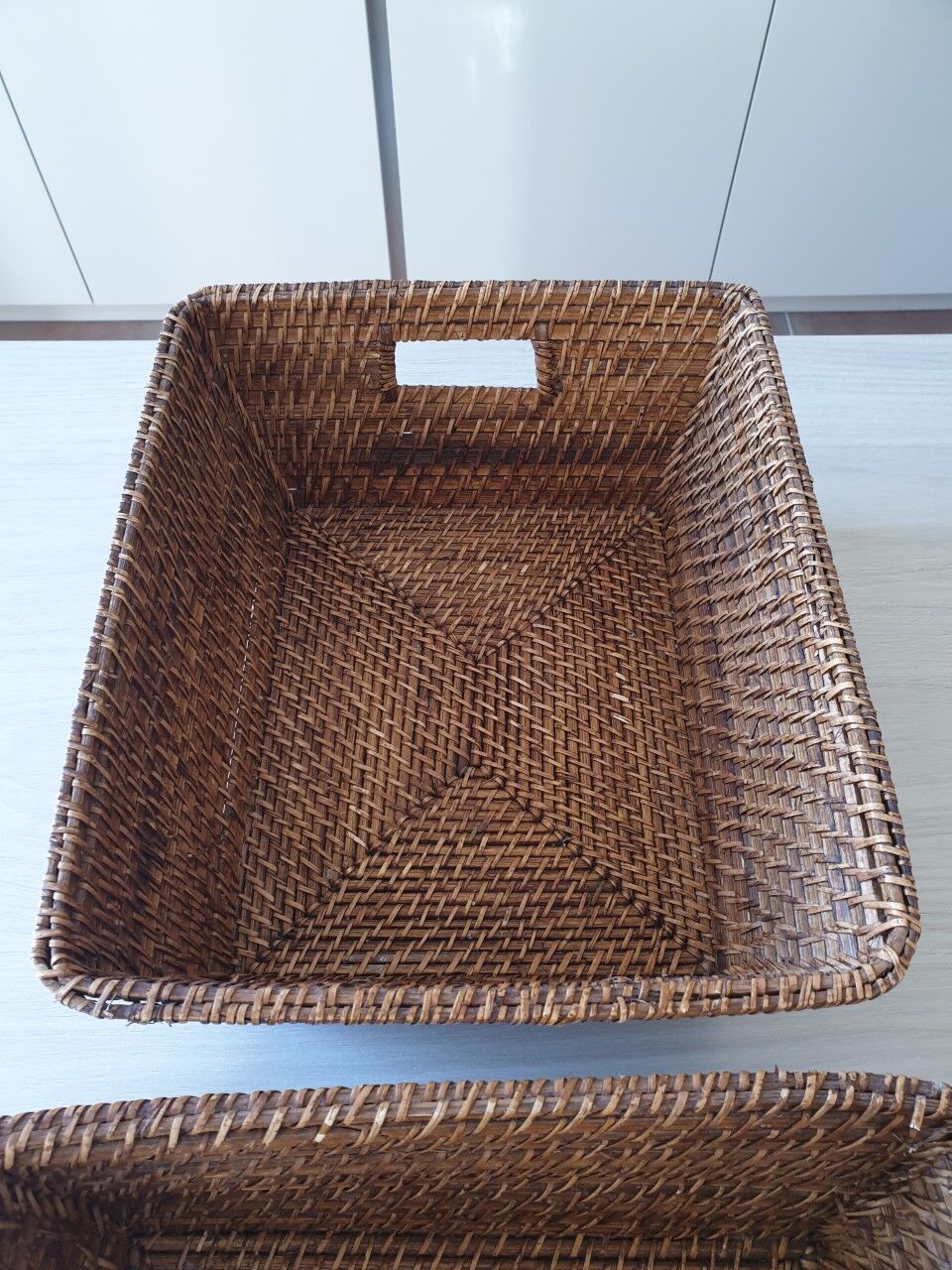 Wicker pans