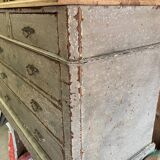Old chest of drawers