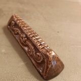 Ceramic slipware knife rest