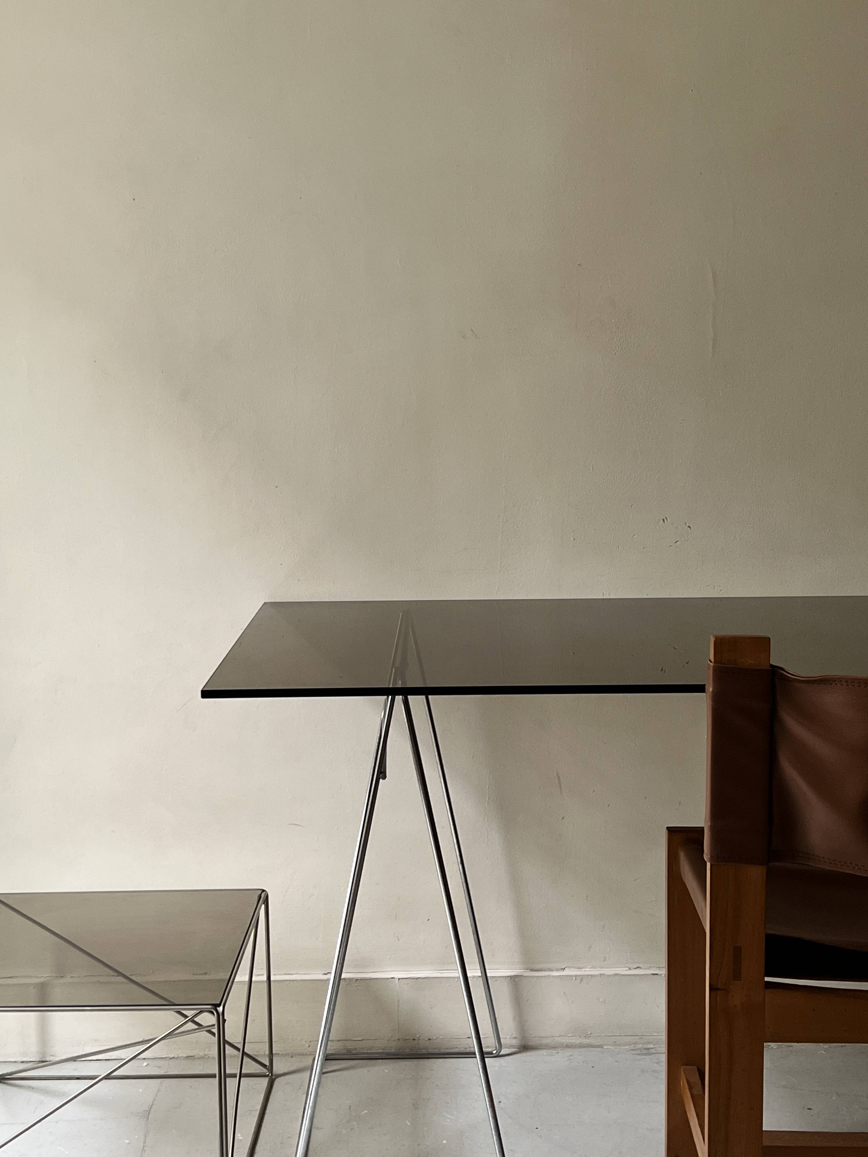 Large wire desk in smoked glass and chromed metal, Sauze 1970