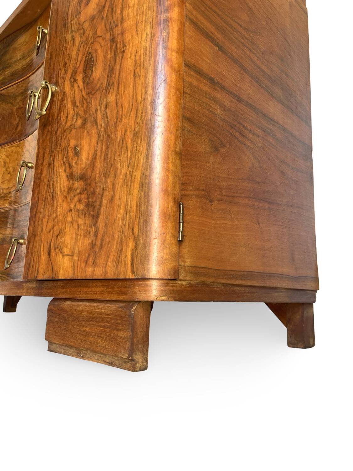 Italian Art deco walnut sideboard