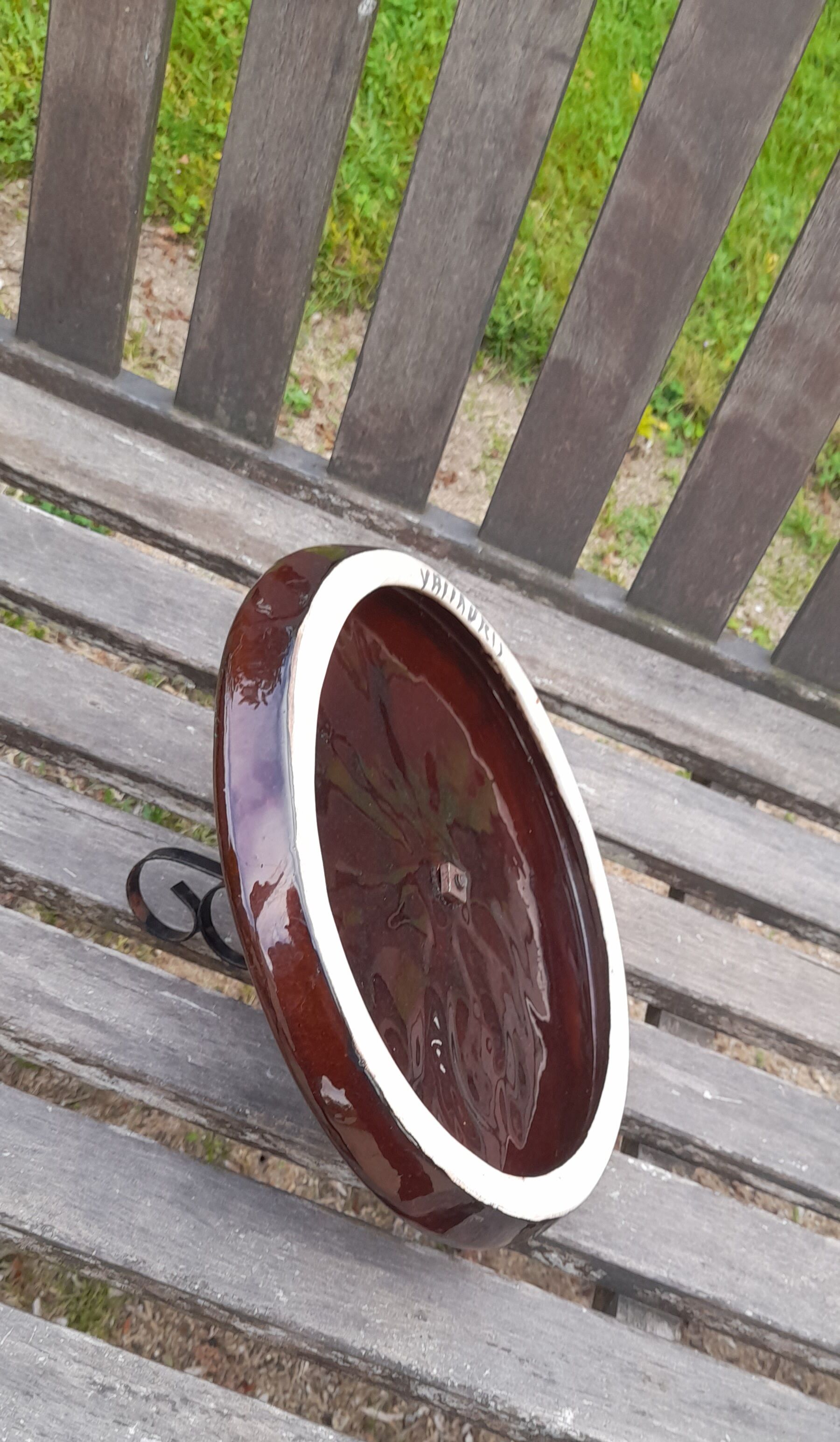 Cheese platter, flower pattern, signed Vallauris