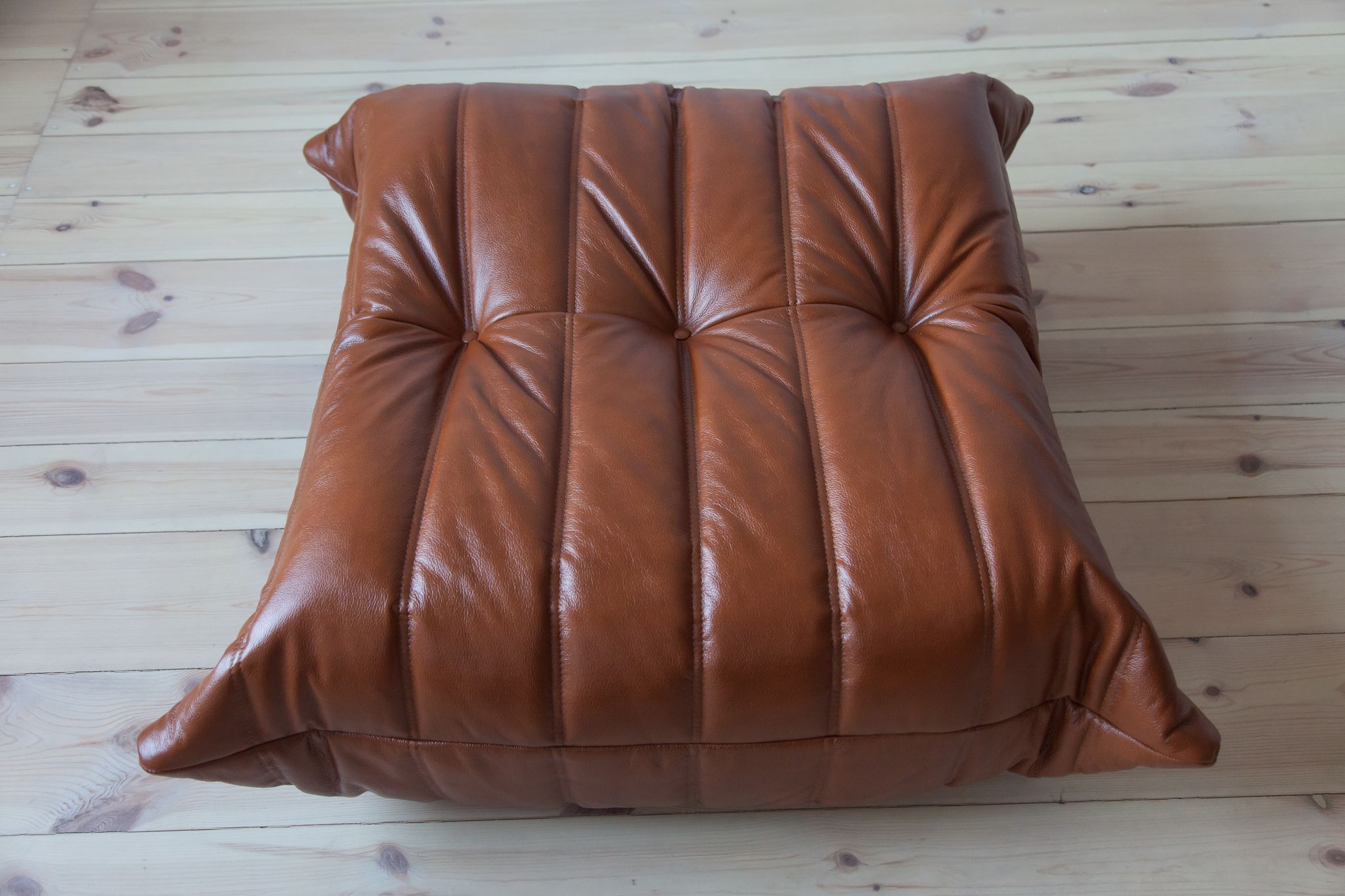 Togo sofa set model designed by Michel Ducaroy 1973