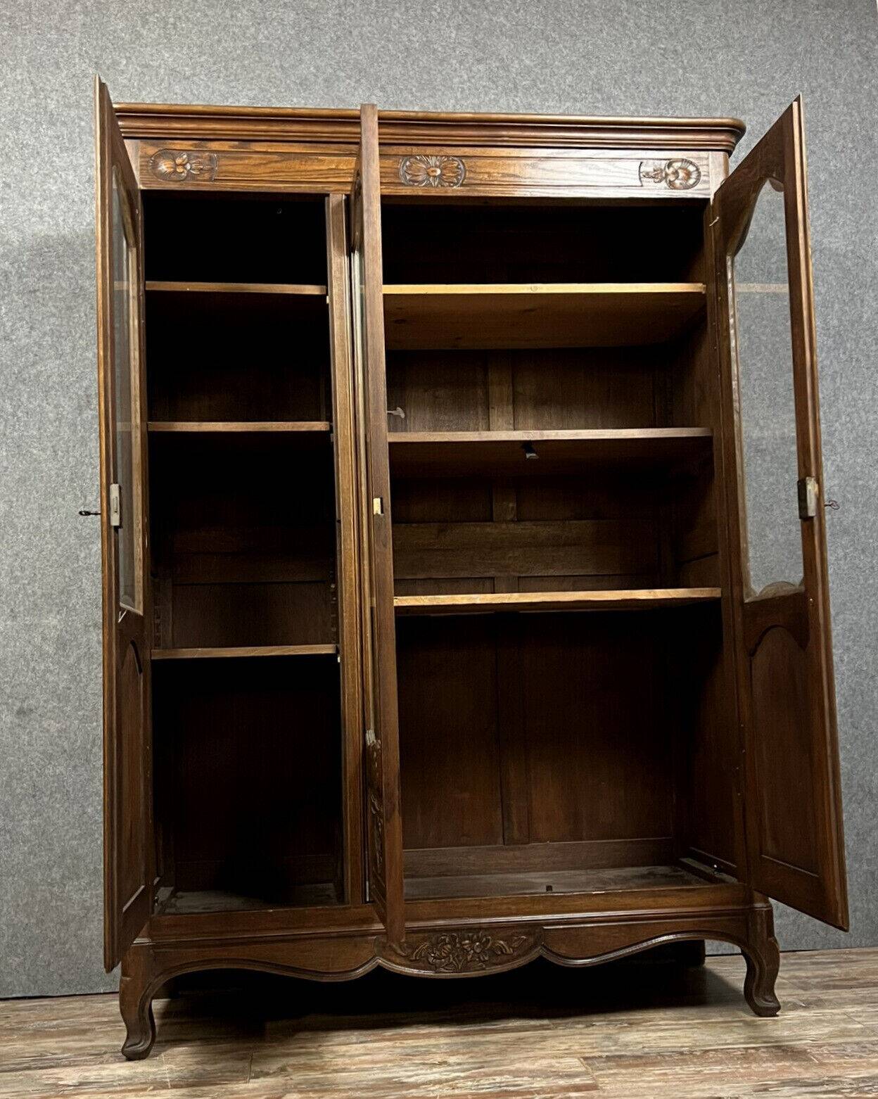 Louis xv style bookcase in solid oak circa 1900-1920