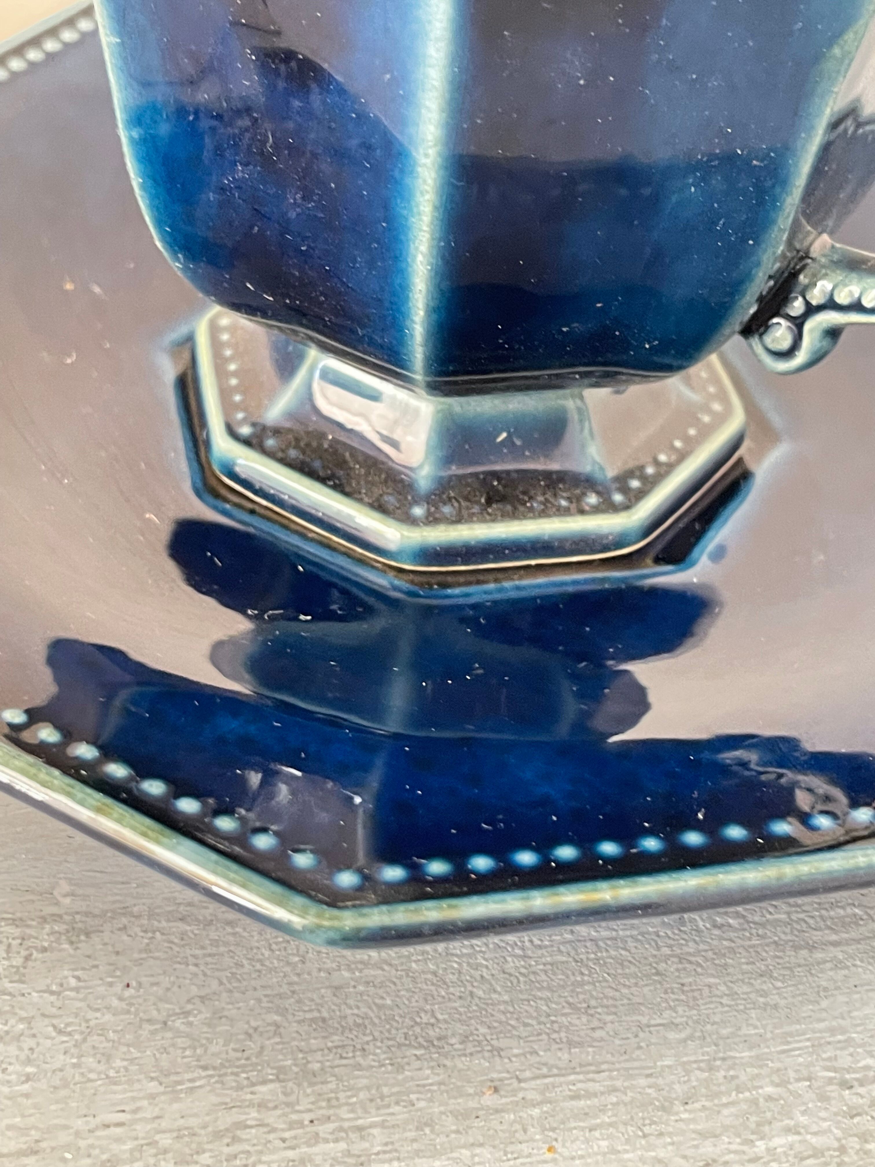 Tasse en porcelaine