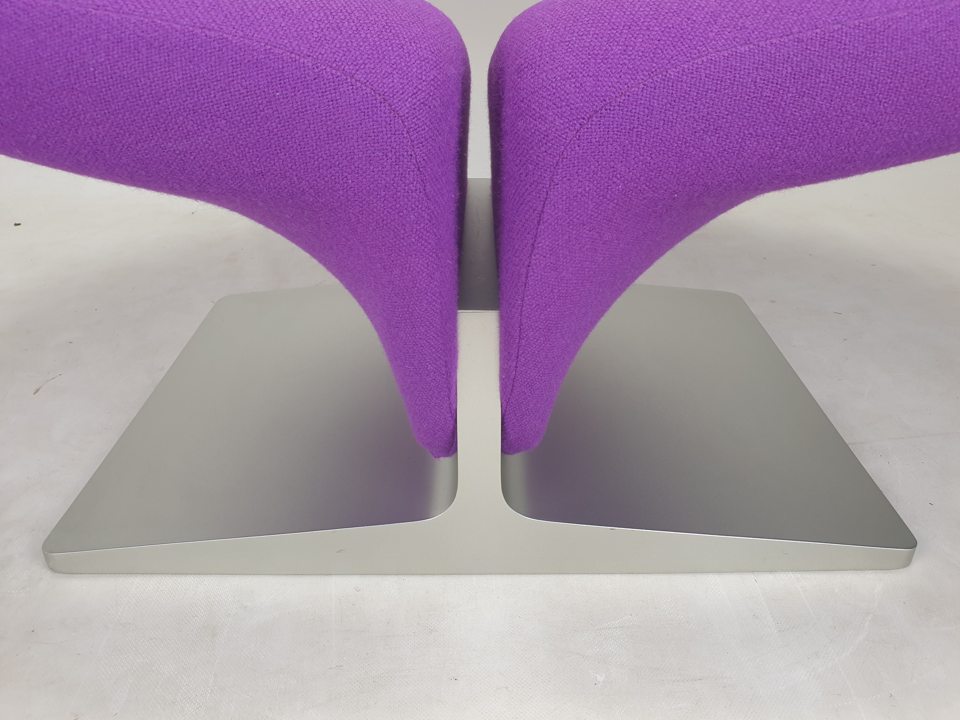 Ribbon Chair by Pierre Paulin for Artifort