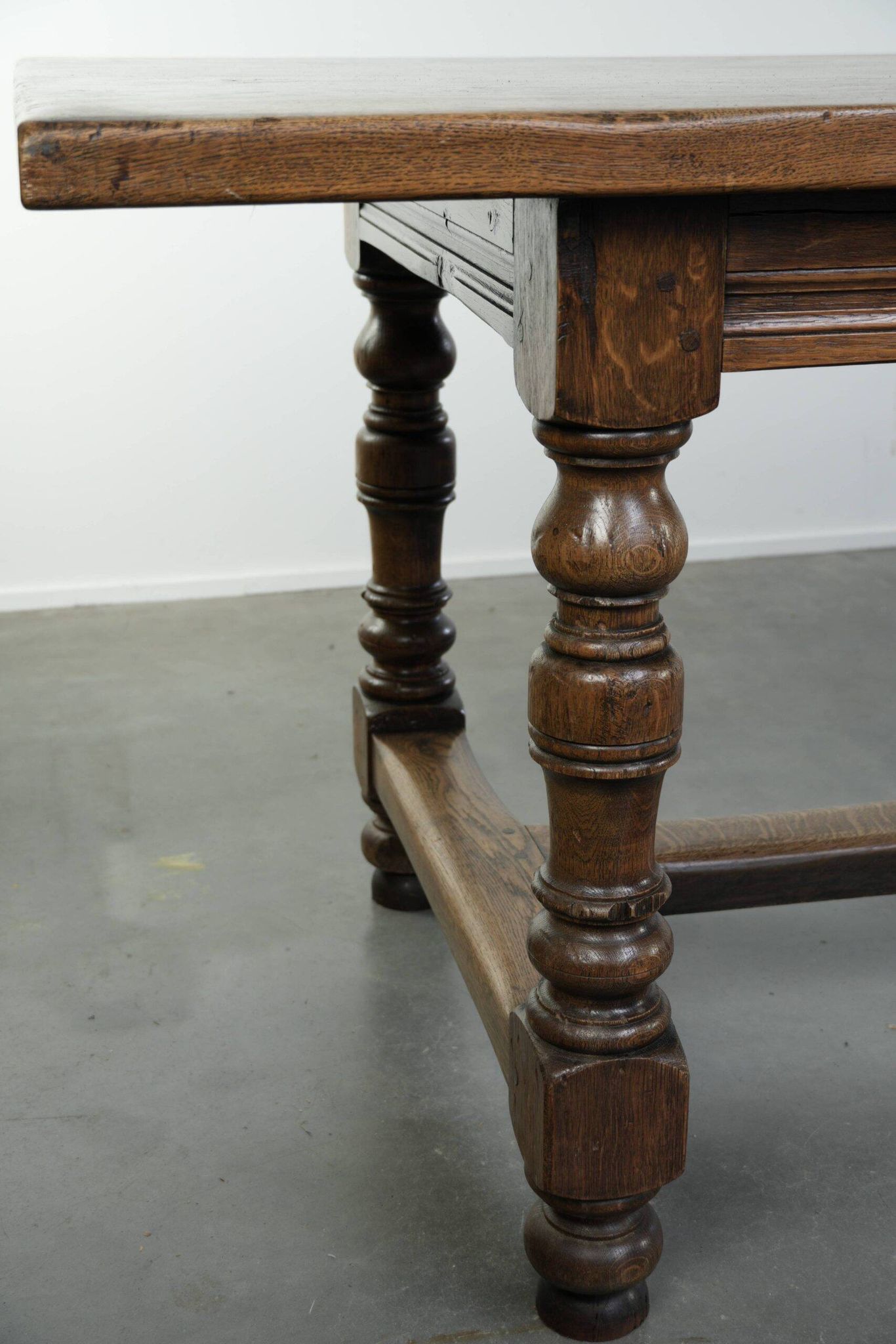 Large antique English oak farmhouse XXL dining table from the 19th century