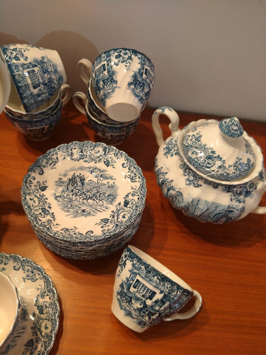 Johnson Bros England tea service café