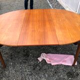 Rem Rojle Denmark extension table