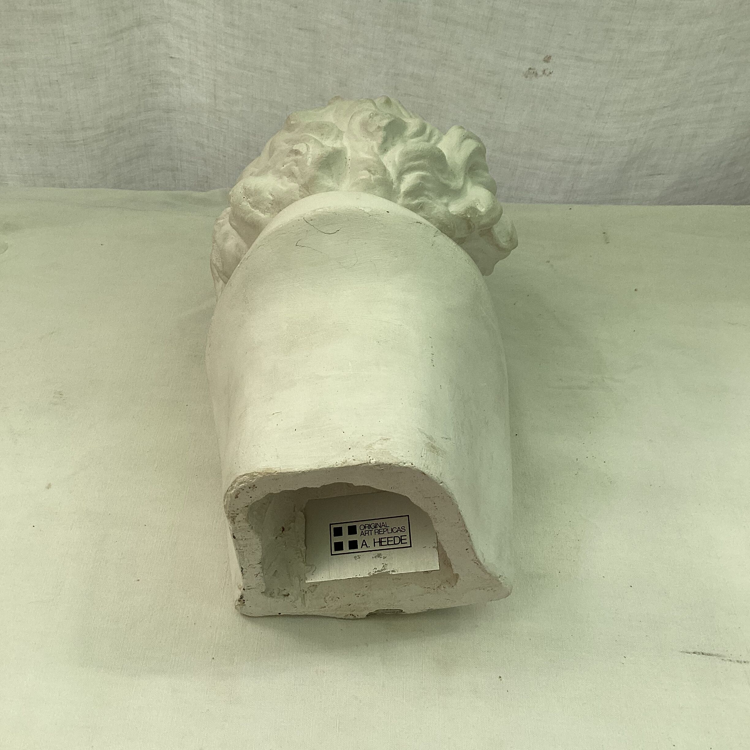 Men's bust in plaster original white