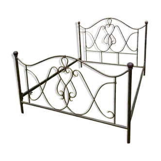 Old wrought iron bed