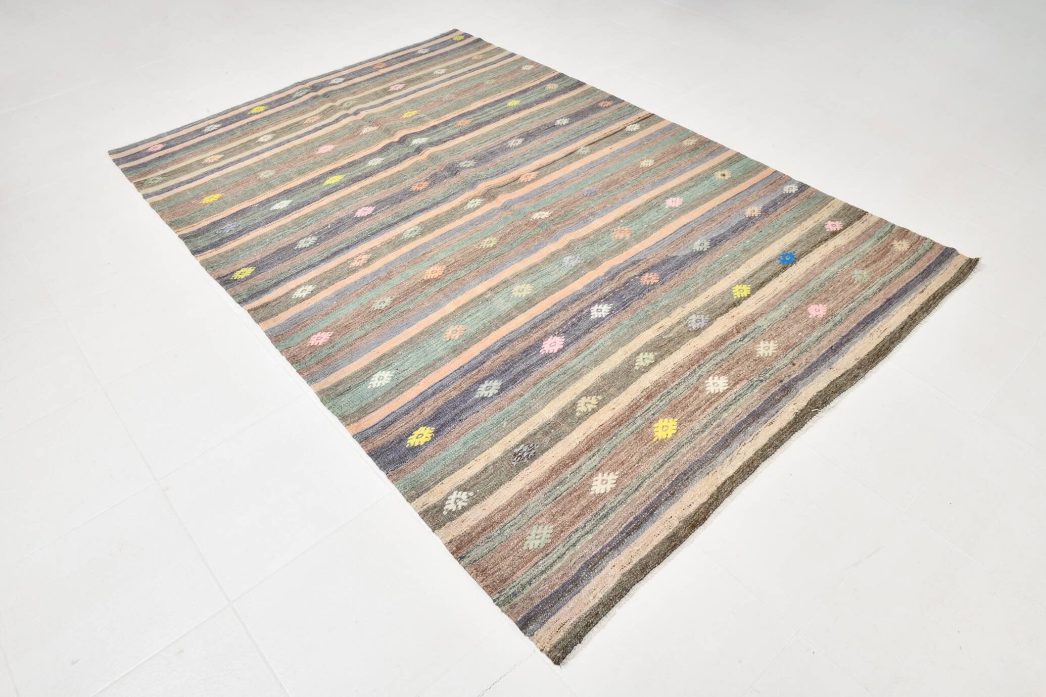 6x9 Gray & Green Striped Pattern Kilim Rug, 176x262Cm