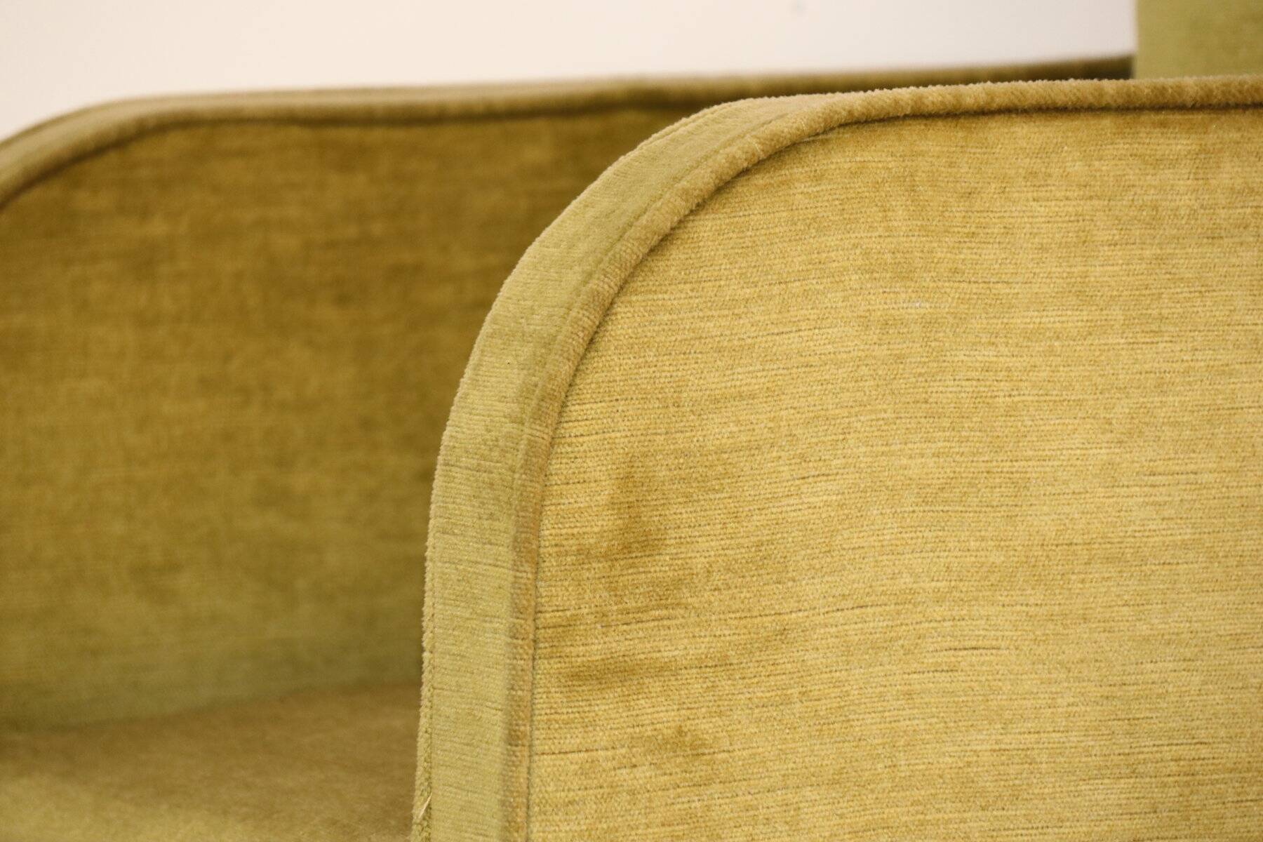 Pair of vintage velvet armchairs with footrest - 1950s