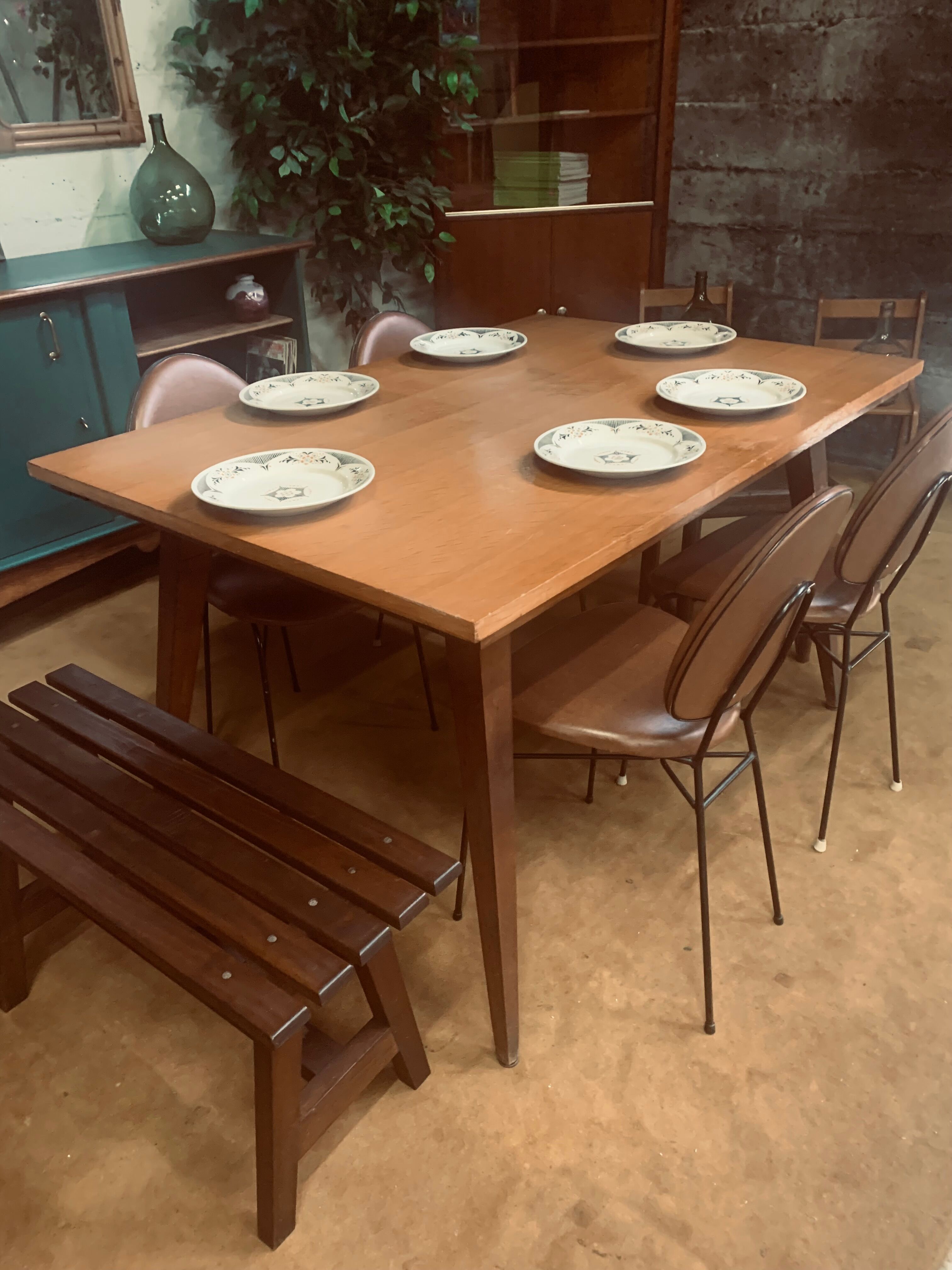 Table pieds pieds compas année 50.