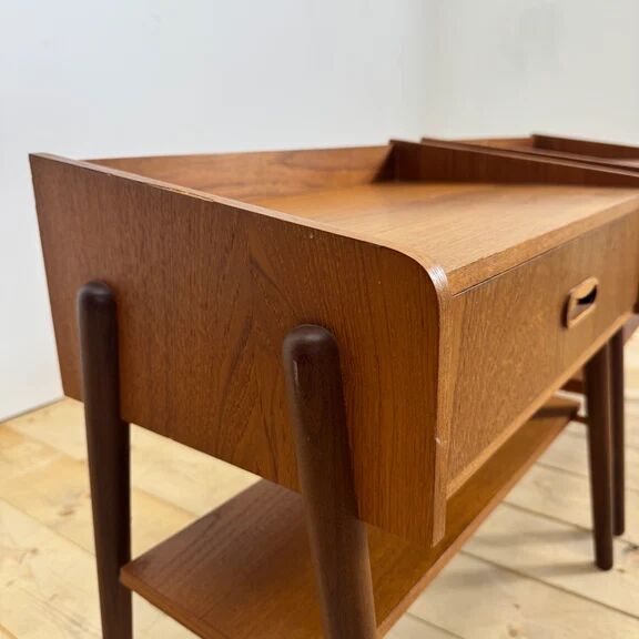 Paire de tables de chevet en teck danois, années 1960
