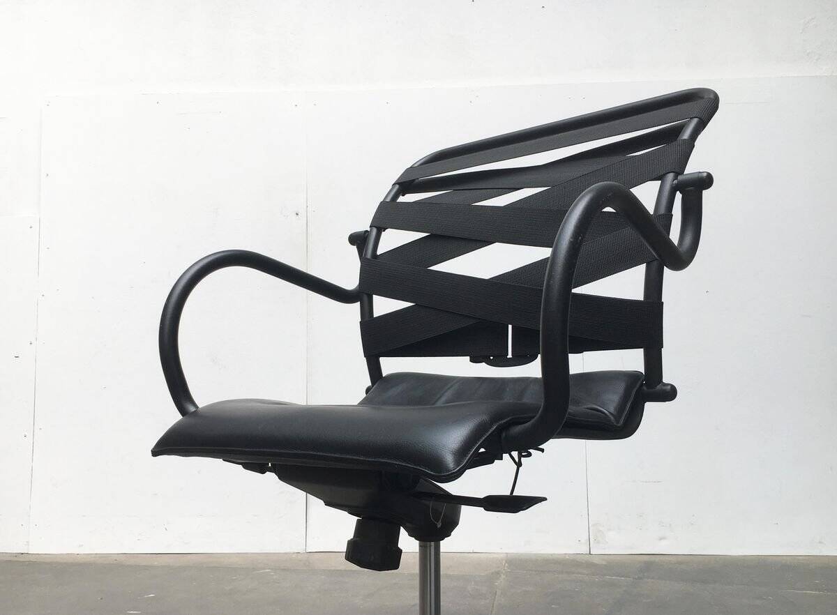 Vintage swivel armchair Canasta Italian by Heron Parigi for Heron Parigi Design