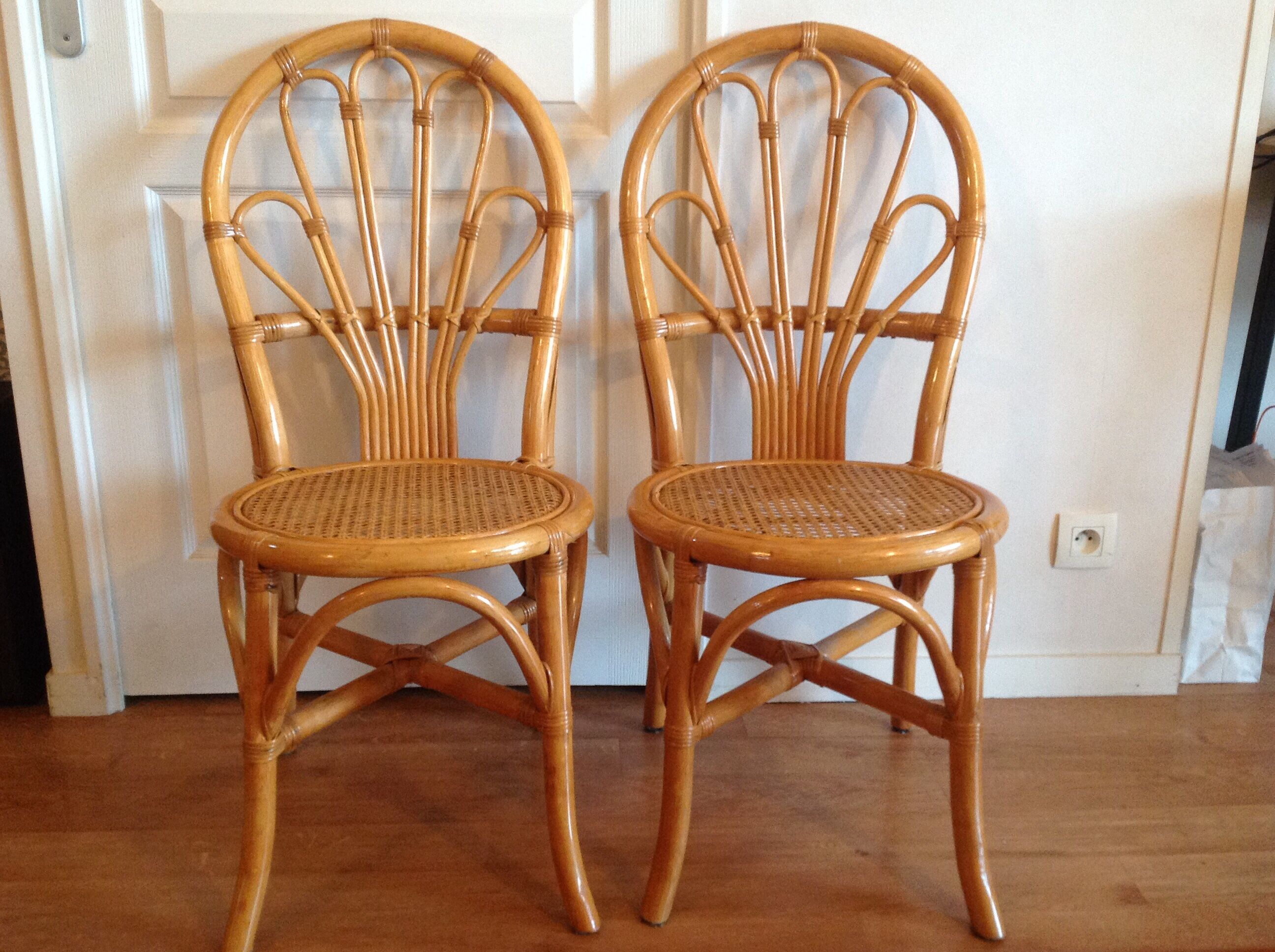4 chairs rattan wicker canned vintage