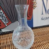 Cracked crystalline carafe