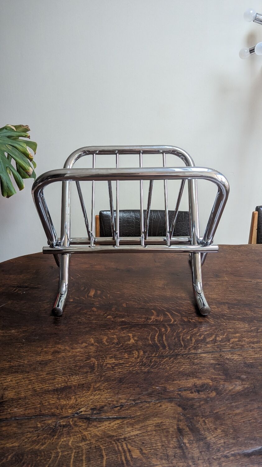Porte revue chrome vintage