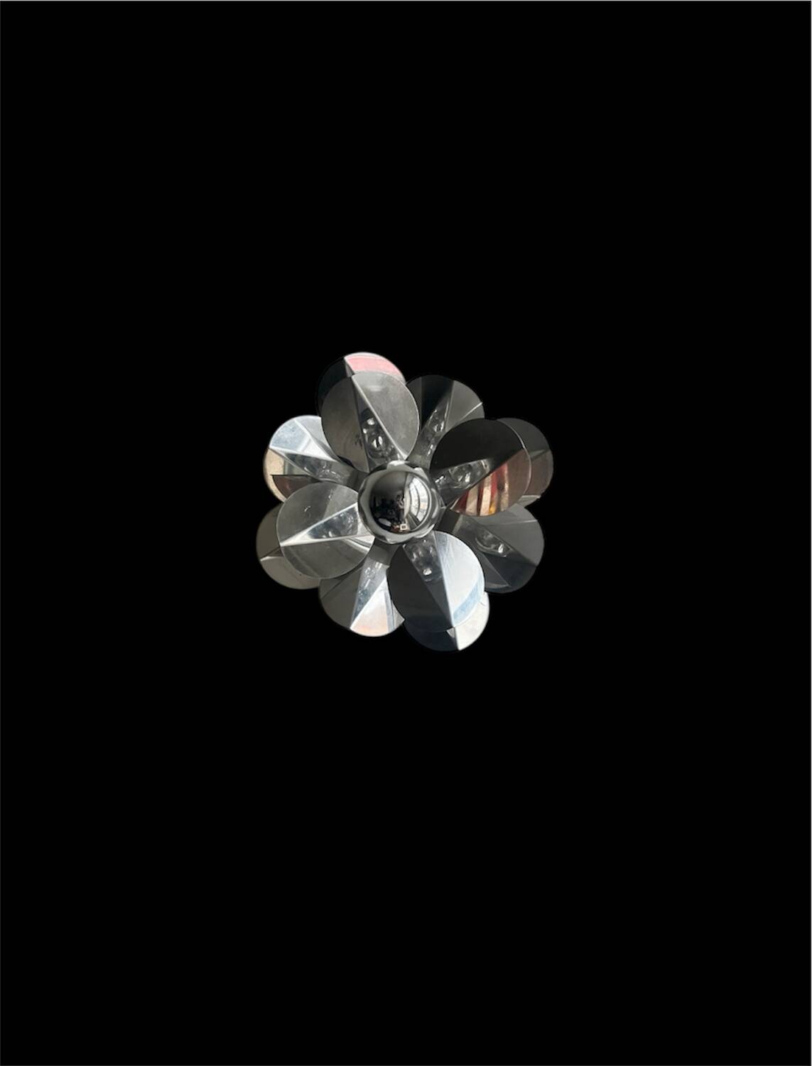 Applique fleur chromée, design 1970