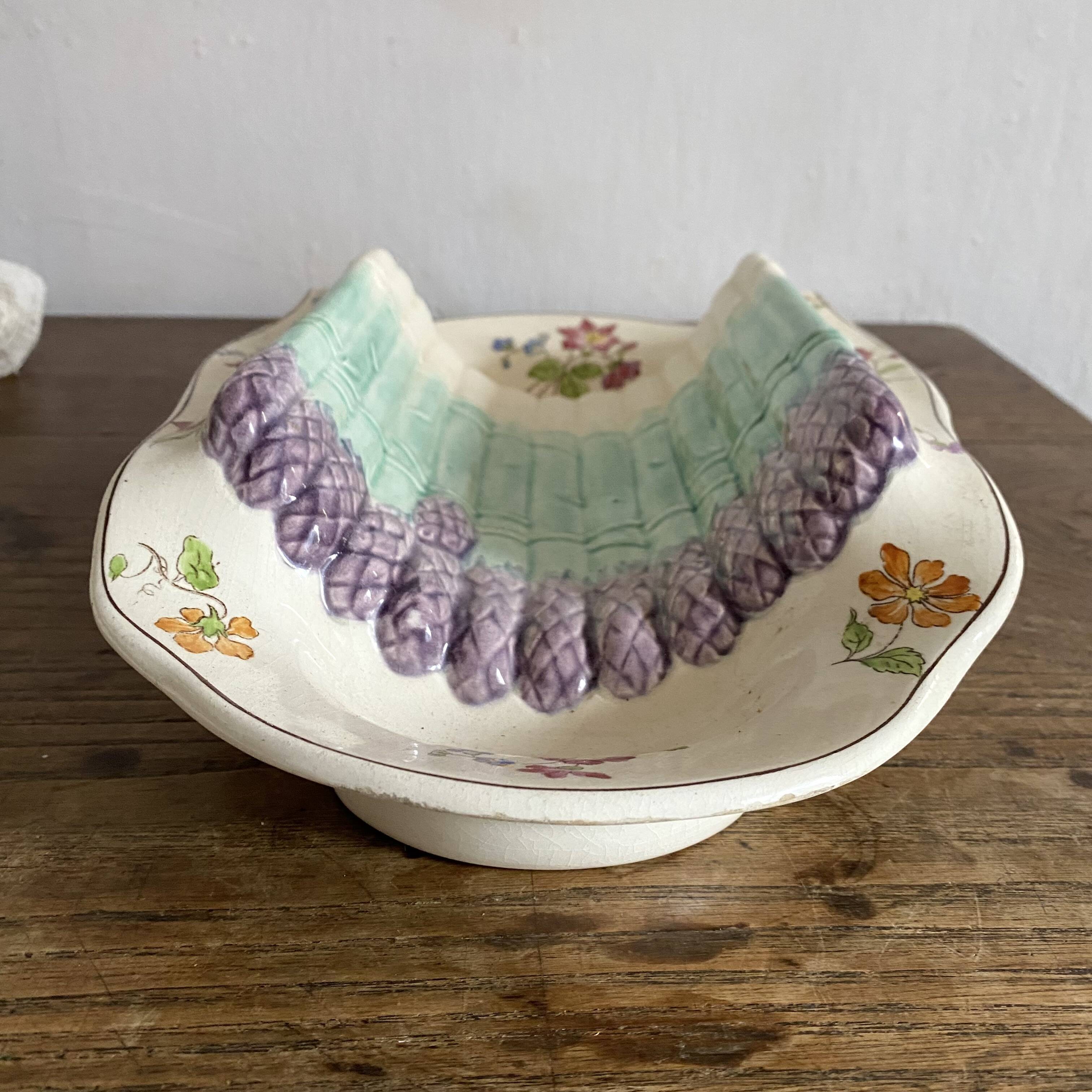 Longchamp asparagus dish in ironstone and slipware, 1900