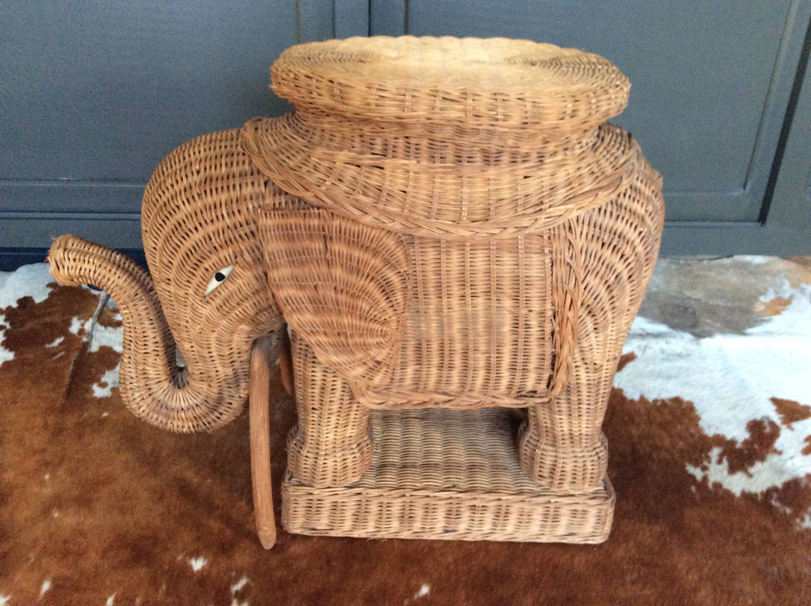 Wicker elephant side table
