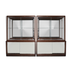 Paire vitrines - magasin