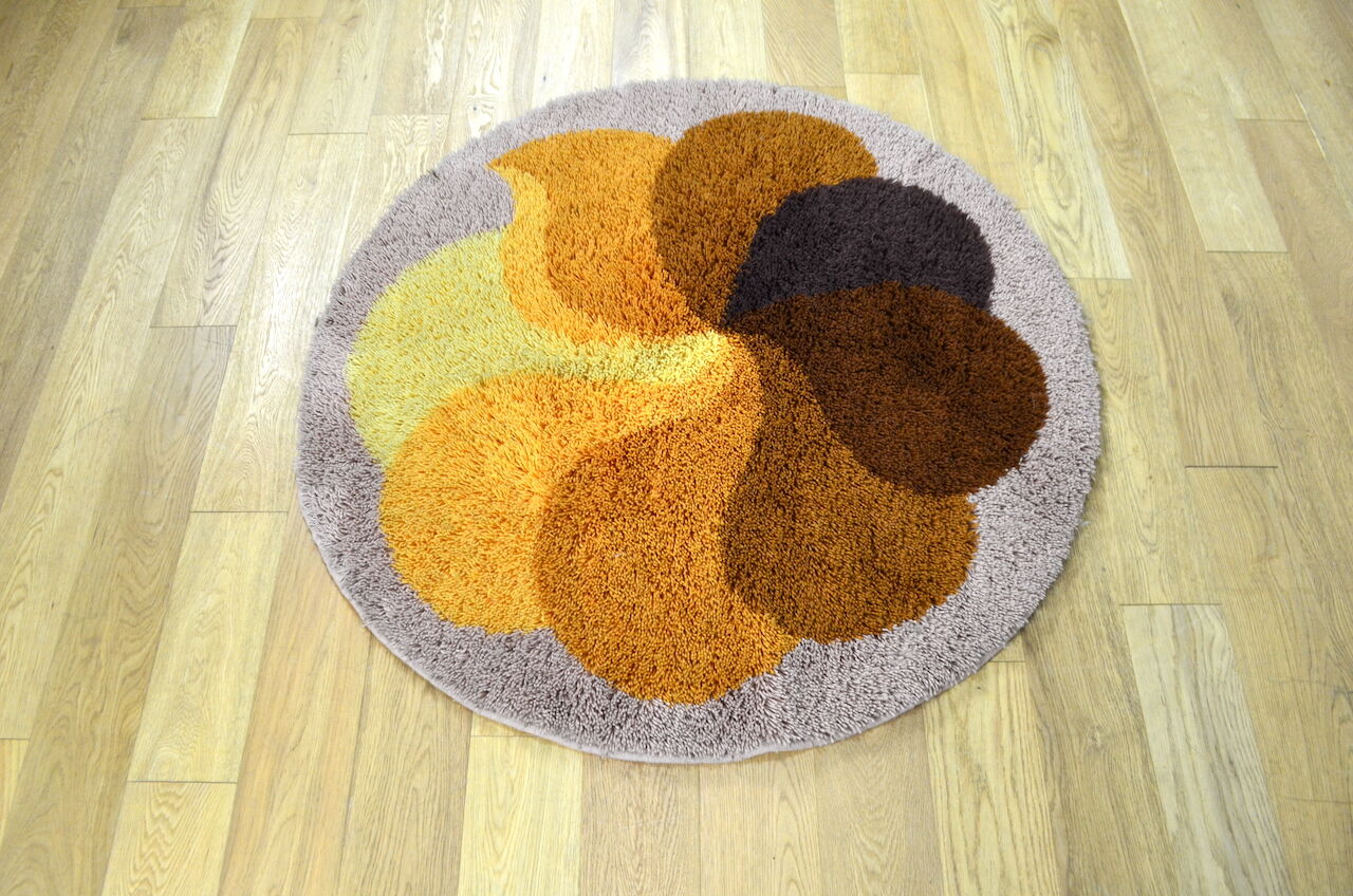 Round carpet desso 1970 holland
