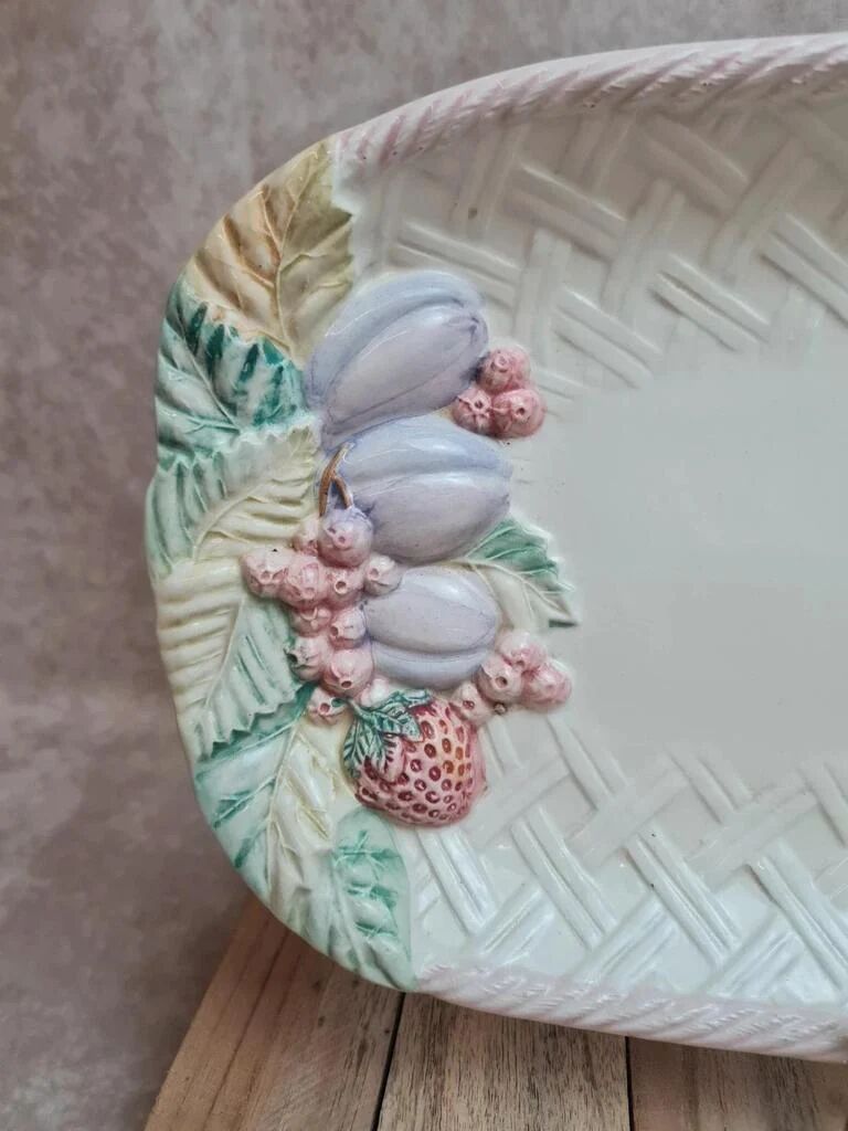 Rectangular plate in slipware decorated with fruits – signed Pw – 40 cm