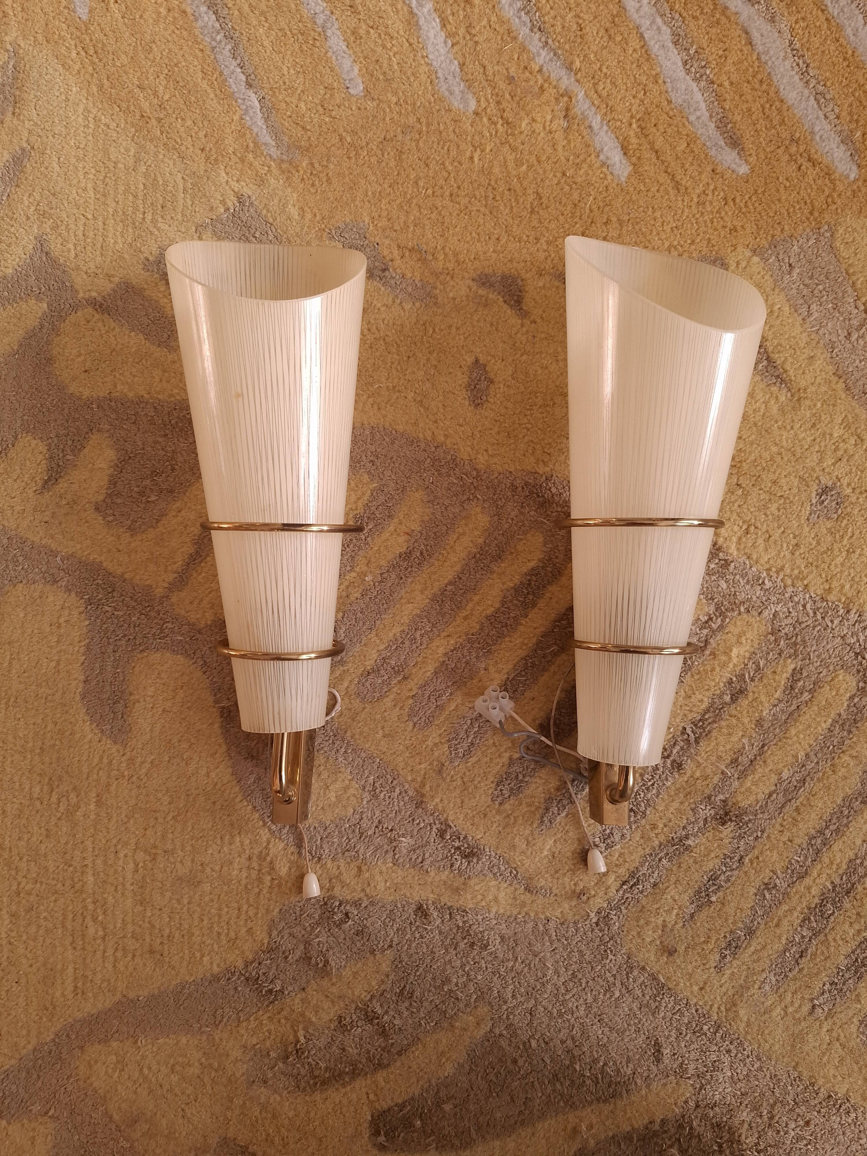 2 60's design wall lights in italian brass and glass