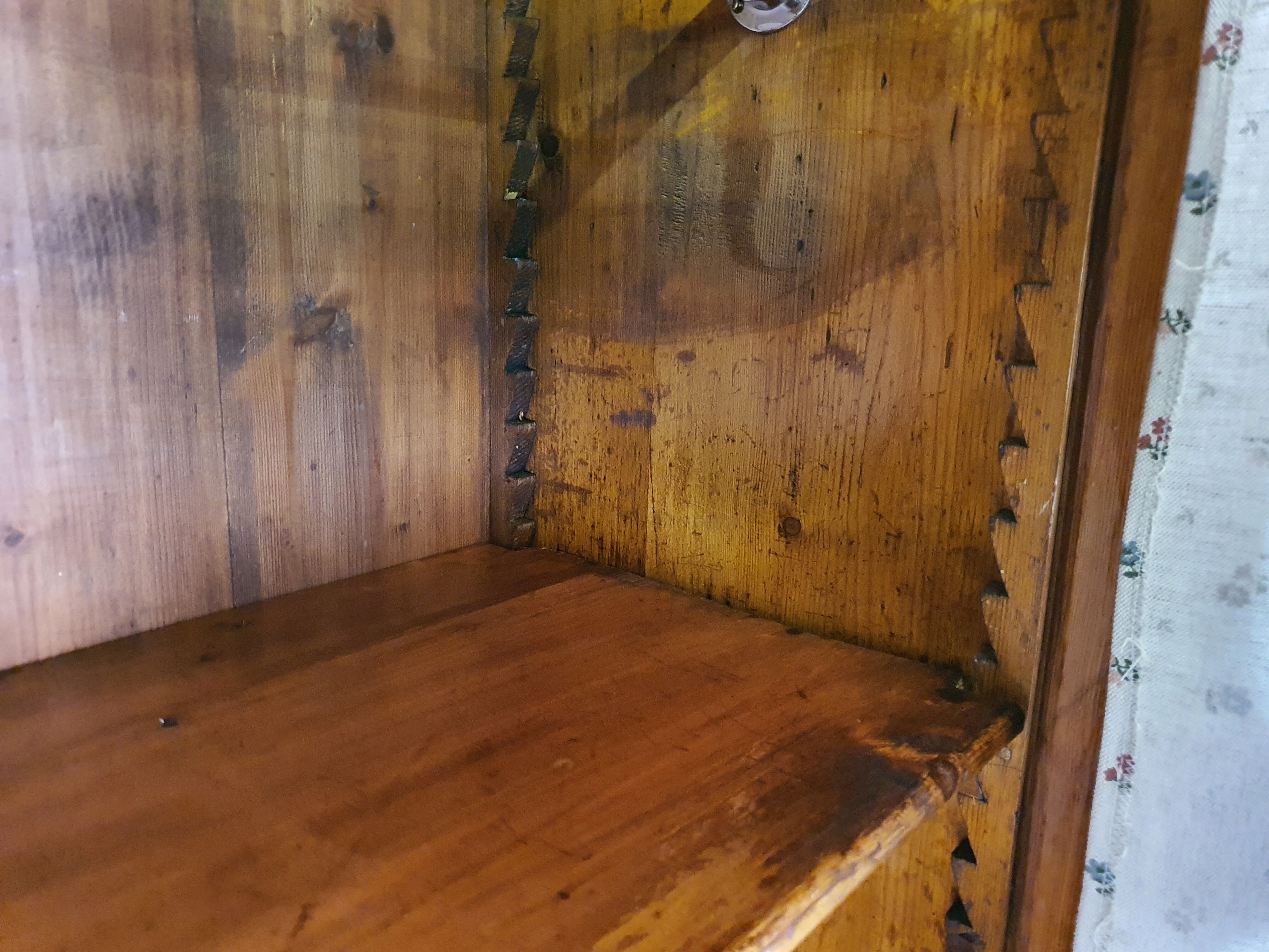 Rustic Wardrobe in Fir with Curtains